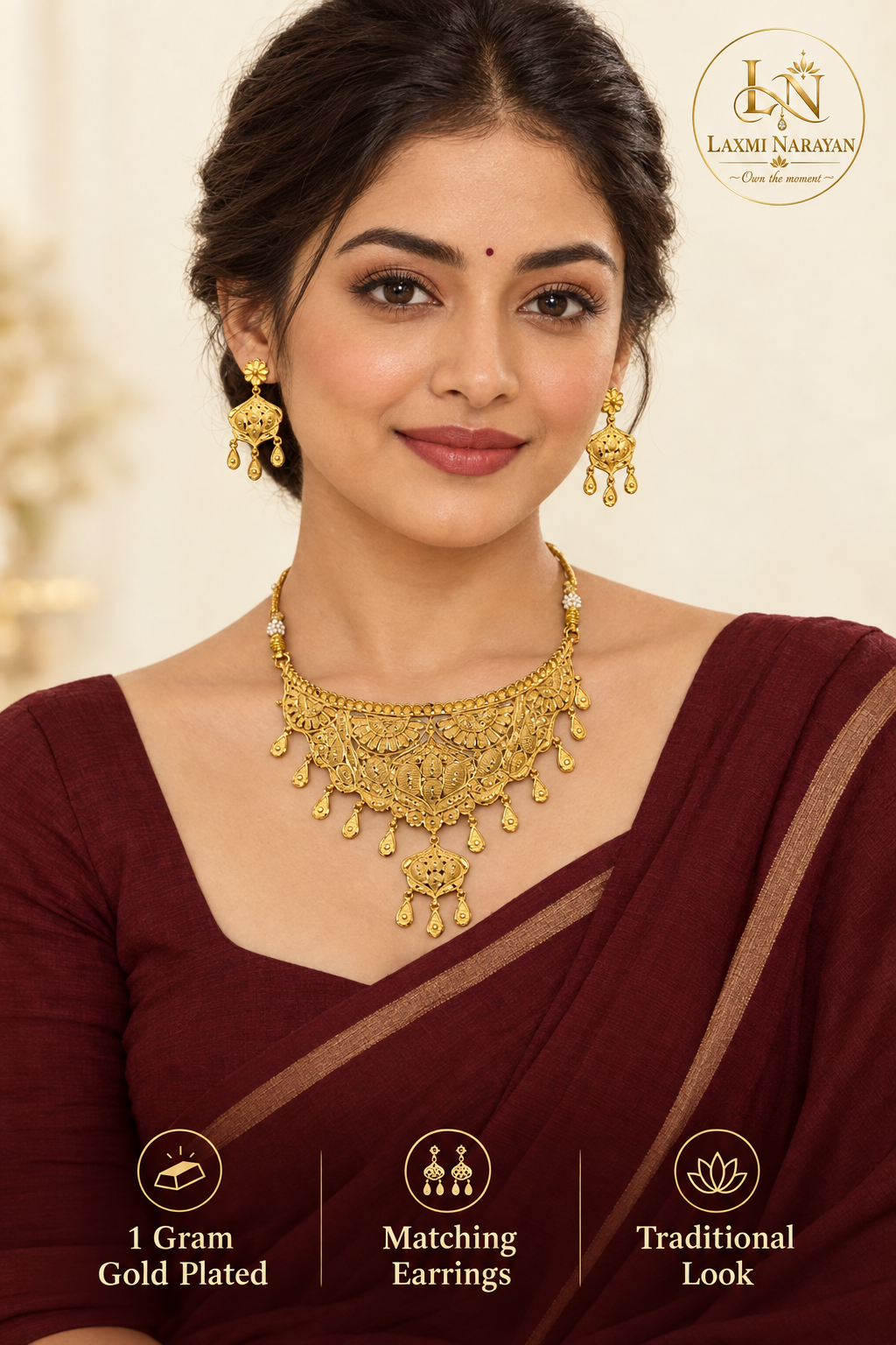 Leaf design necklace and earrings worn with saree